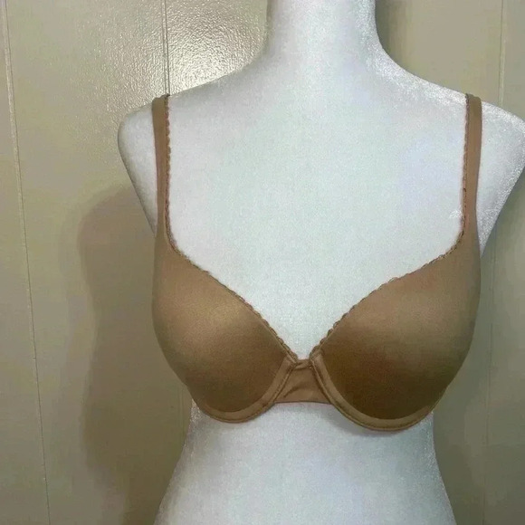 Victoria’s Secret Body by Victoria Perfect Shape Tan/Nude 32C padded Push Up Bra - Picture 1 of 8